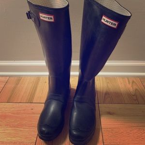 Black Hunter Boots